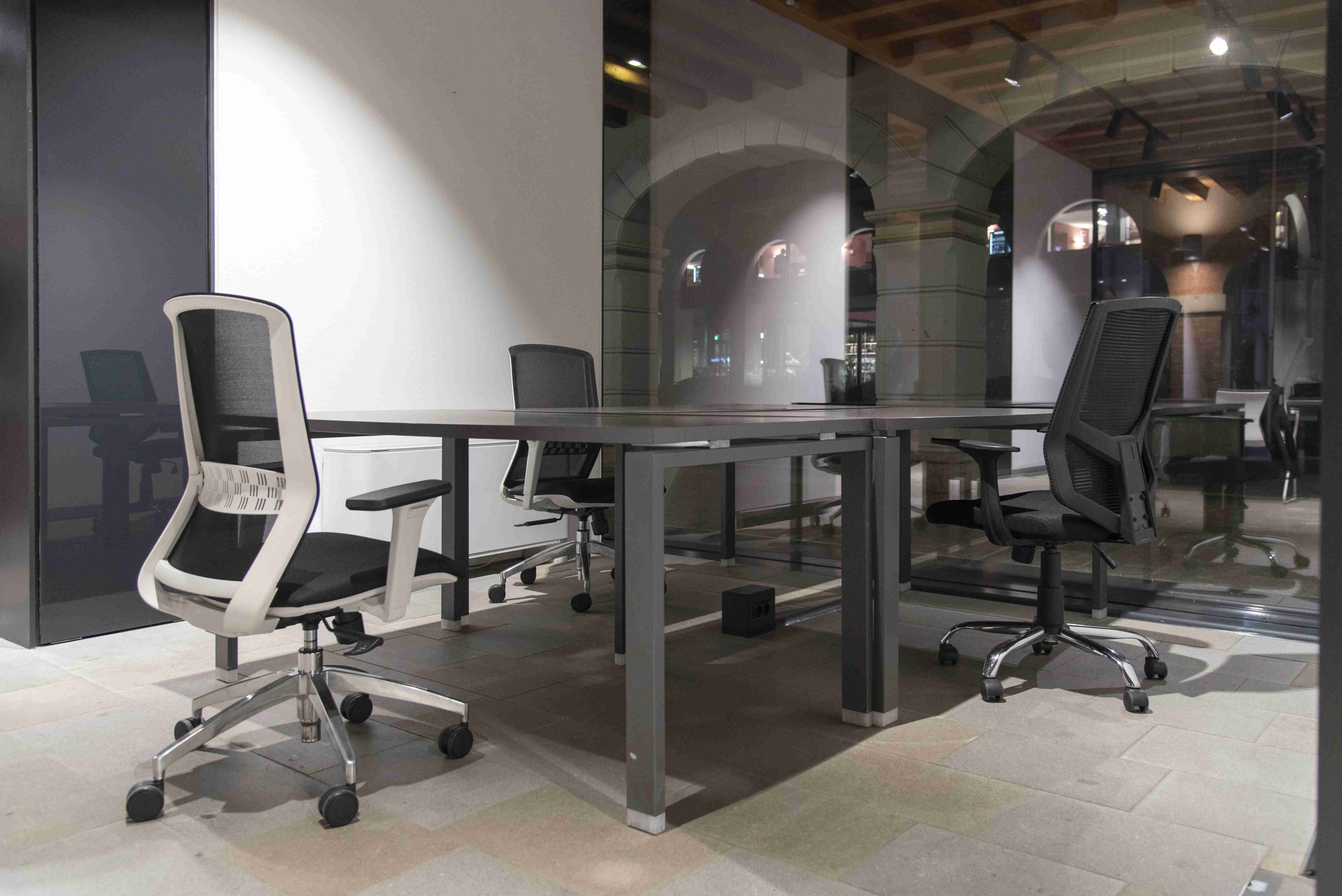 M9 Business Center img